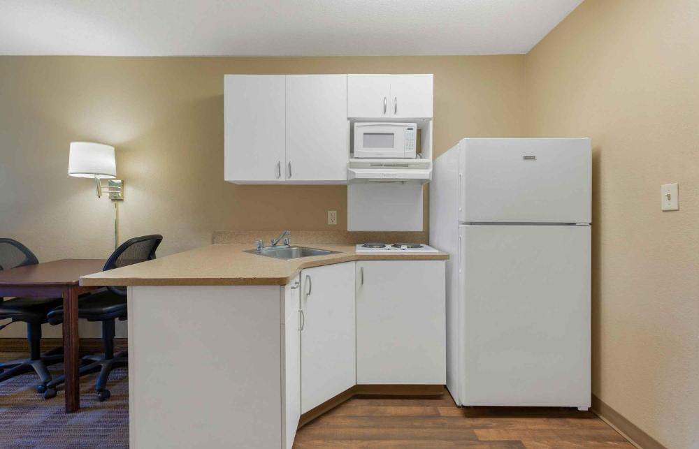 Studio with 2 Double Beds - Non-Smoking interior